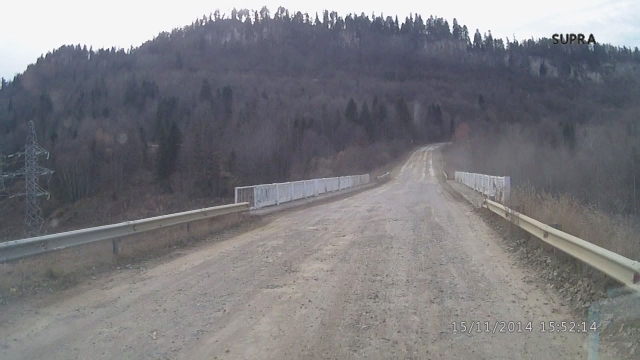 Мост перед крутым подъёмом в гору